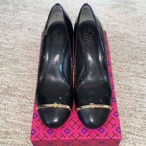 SOLD. Authentic Tory Burch black patent leather